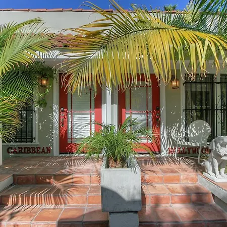 Hollywood Cottages